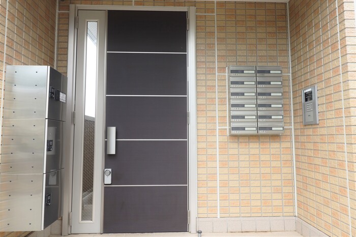 15/16 エントランス