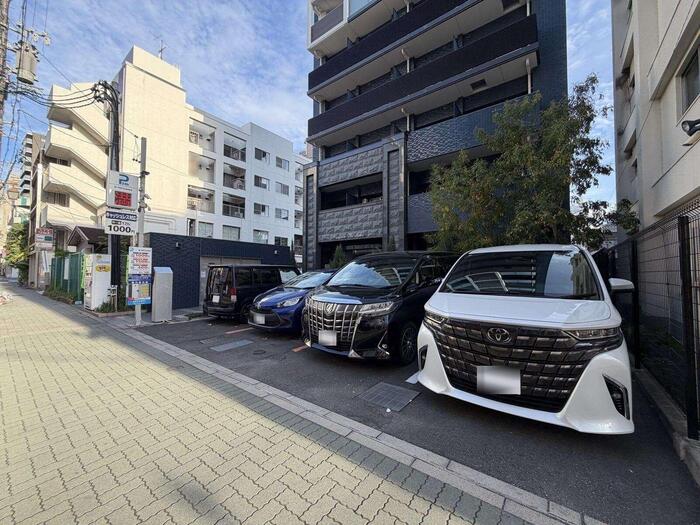 2/2 駐車場