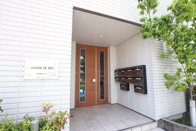 22/24 エントランス