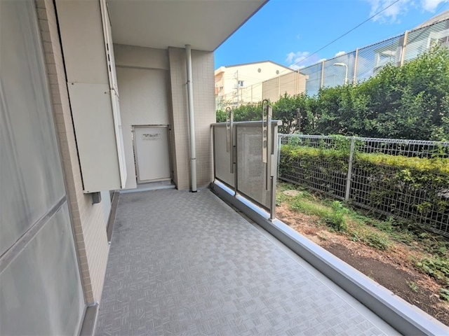 16/20 バルコニー