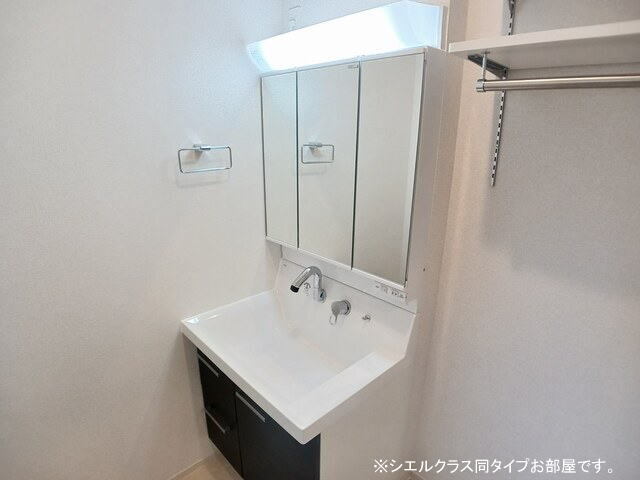 16/30 洗面