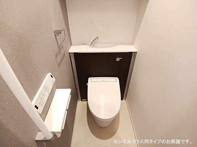 14/30 トイレ
