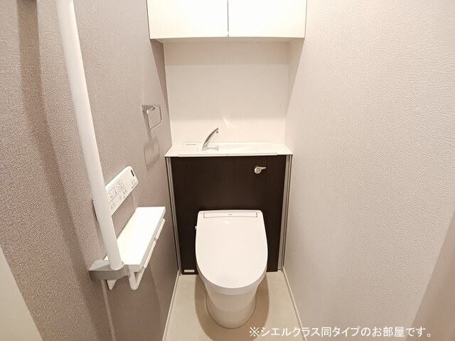 14/30 トイレ