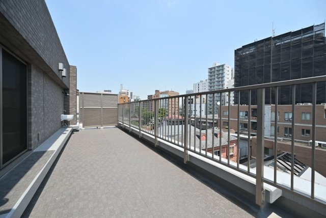 22/30 バルコニー