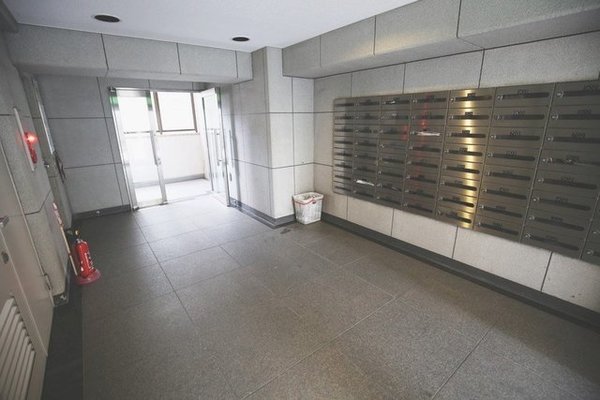 4/4 エントランス