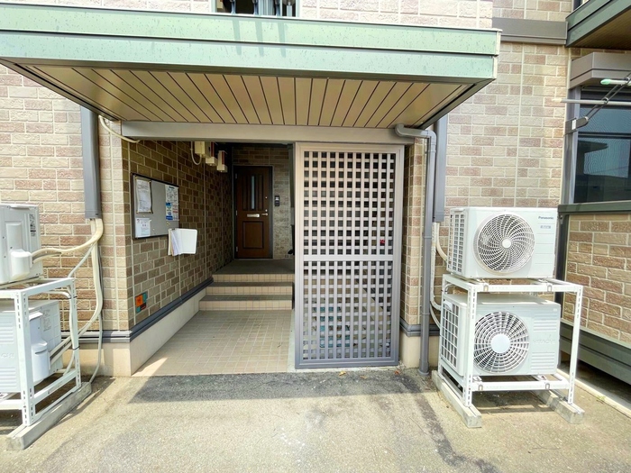 5/8 エントランス