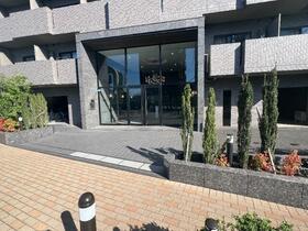 4/4 エントランス