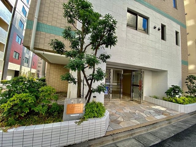 15/21 エントランス