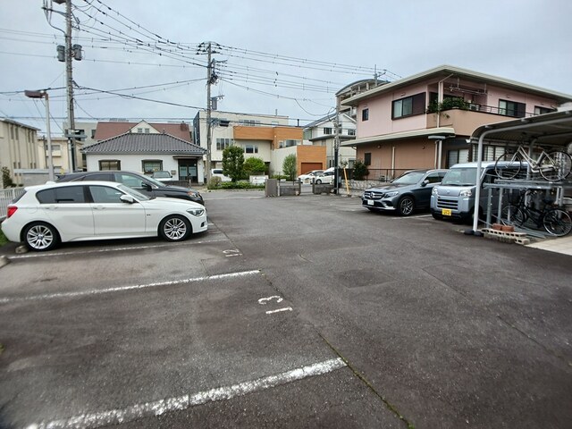14/20 駐車場