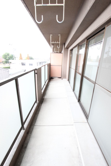 13/19 バルコニー