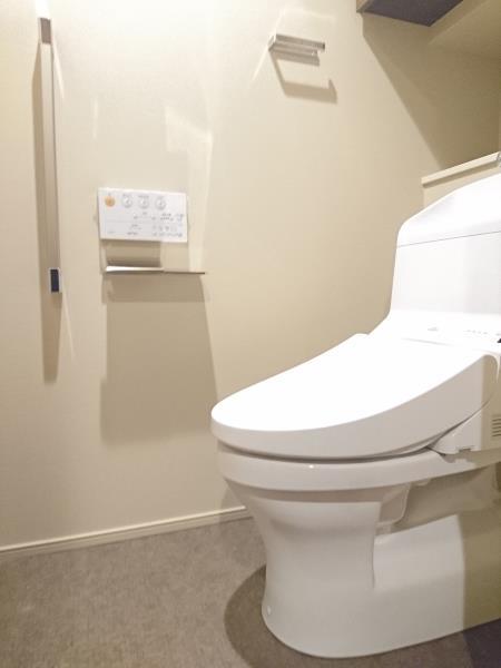 14/30 トイレ