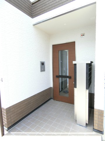 17/19 エントランス