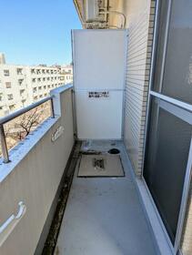 13/16 バルコニー
