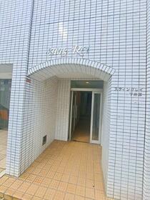 15/15 エントランス