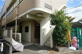 14/15 エントランス