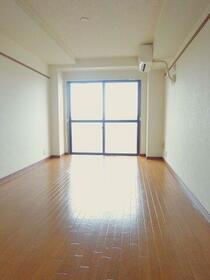 4/16 リビング/ダイニング