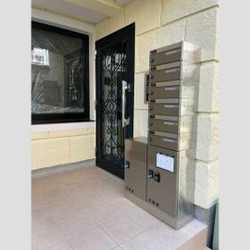 14/14 エントランス