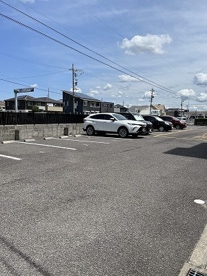 20/26 駐車場