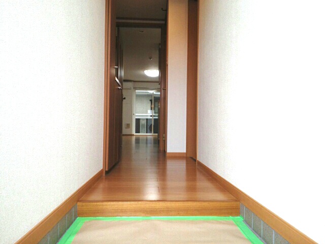 14/20 エントランス