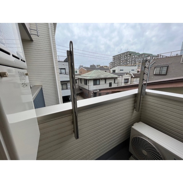17/23 バルコニー