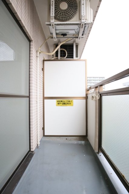 15/21 バルコニー