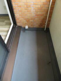 13/16 バルコニー