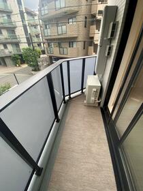 14/16 バルコニー