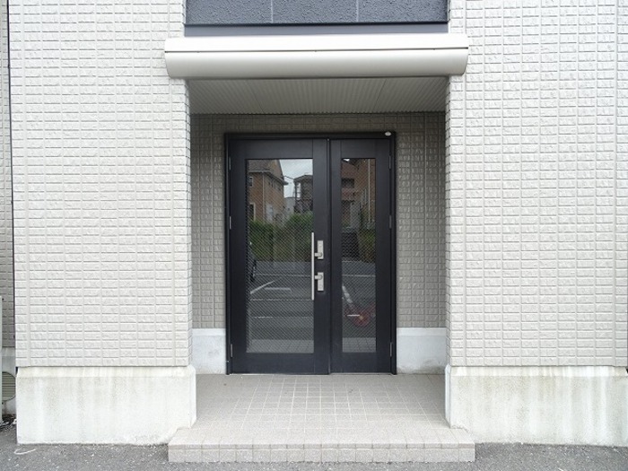 5/8 エントランス