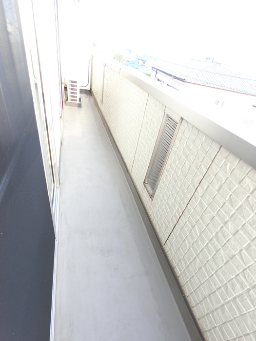 3/8 バルコニー
