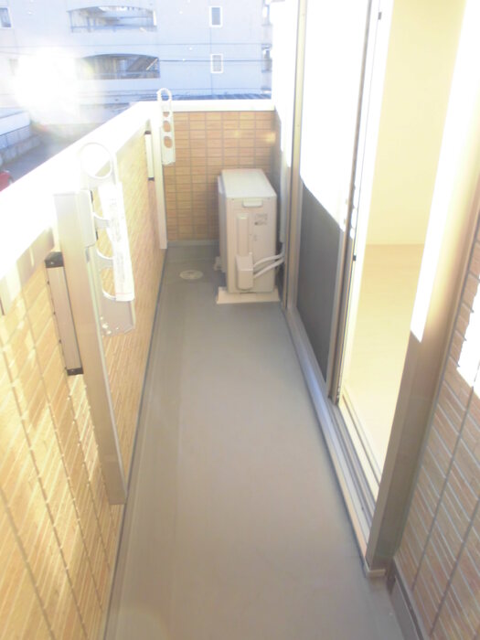 15/20 バルコニー