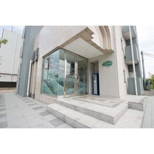 13/21 エントランス