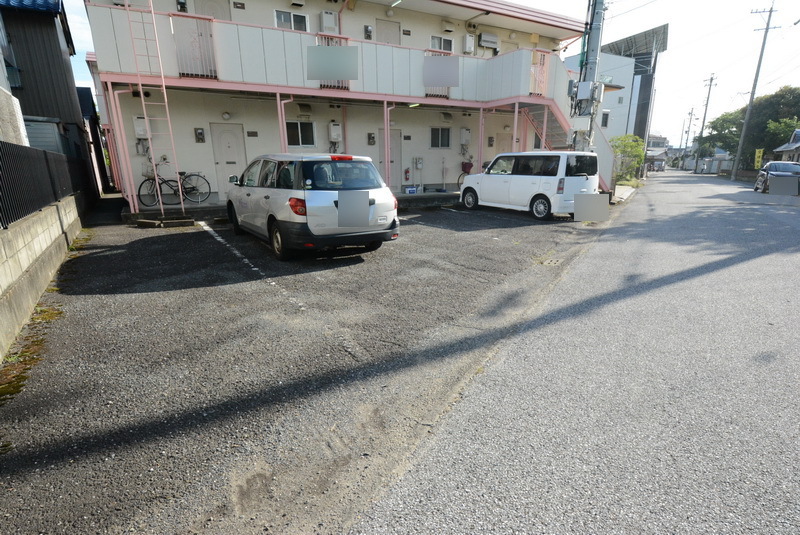 2/2 駐車場