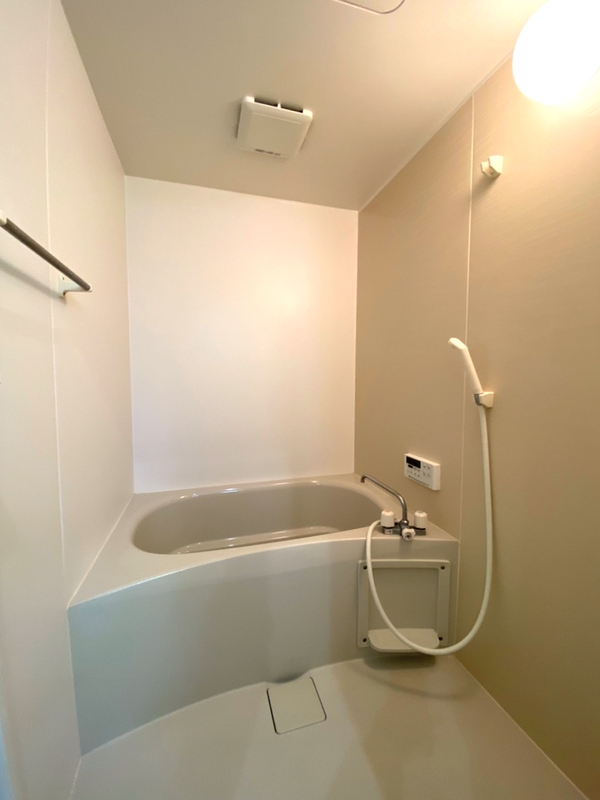 15/21 浴室