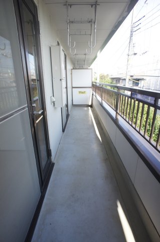 18/25 バルコニー