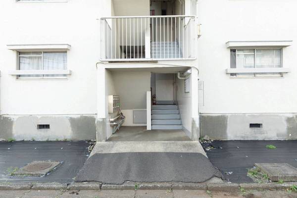 15/18 エントランス