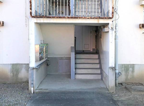 2/6 エントランス