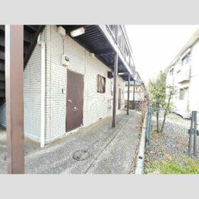 15/15 エントランス