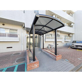 4/5 エントランス