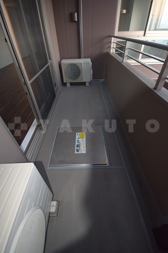 26/30 バルコニー