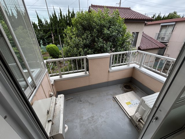 18/25 バルコニー