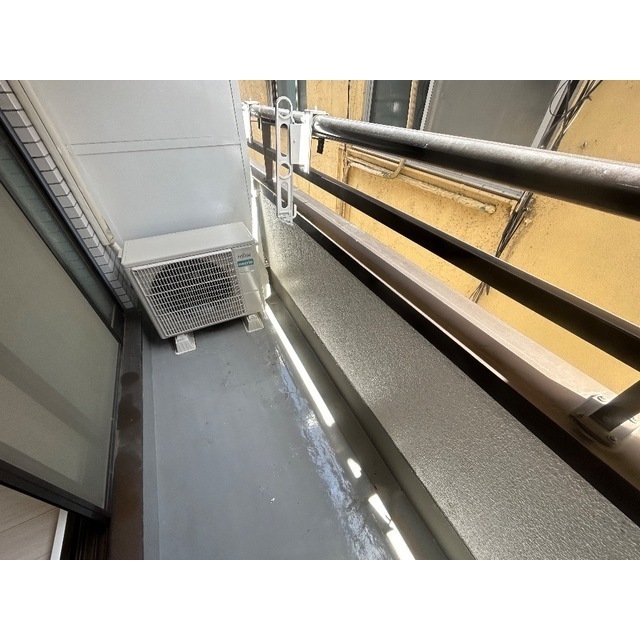 14/20 バルコニー