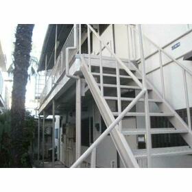 15/23 エントランス