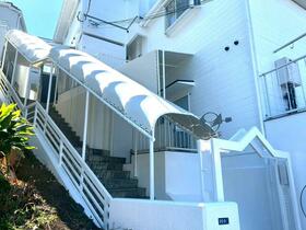 16/16 エントランス