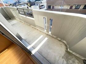 13/16 バルコニー