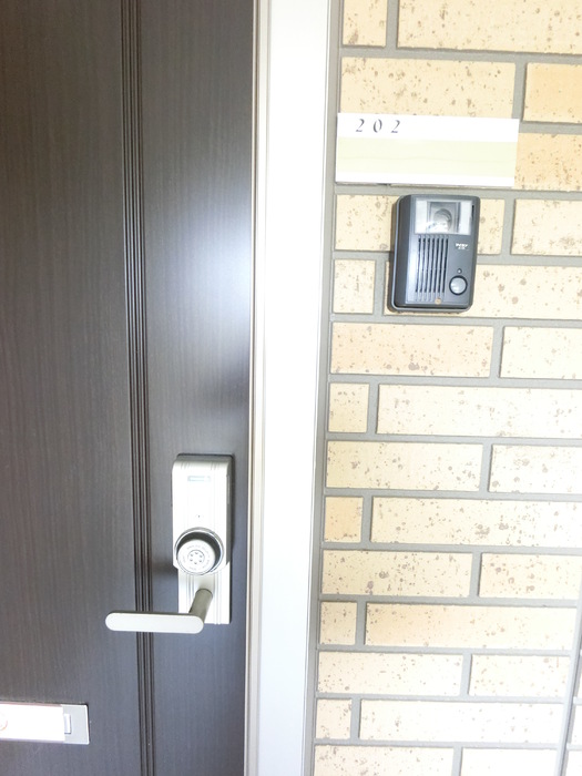 15/17 エントランス