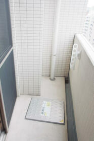 13/16 バルコニー