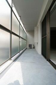 13/16 バルコニー