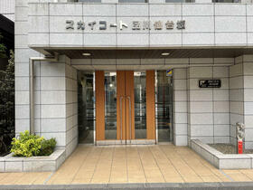 16/16 エントランス