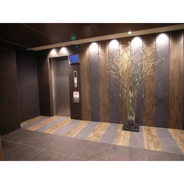 7/12 エントランス