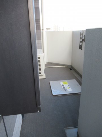 17/28 バルコニー